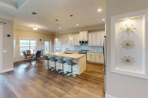 729 Crestview Circle NW Port Charlotte FL 33948