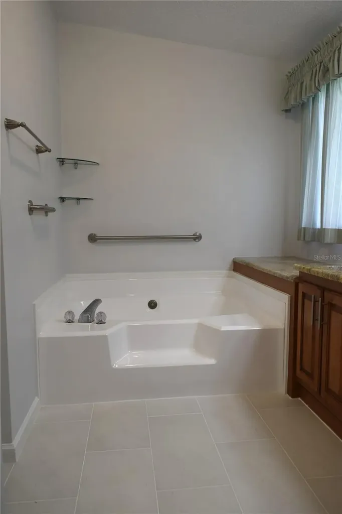710 Cortez Avenue Lady Lake FL 32159