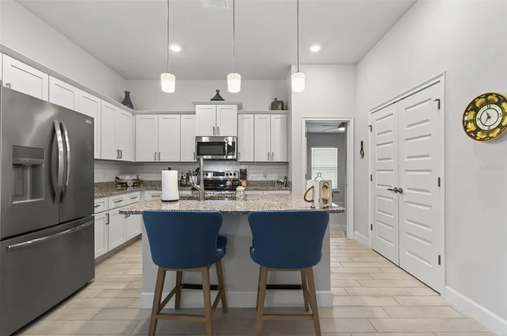 25013 SW 24th Place Newberry FL 32669