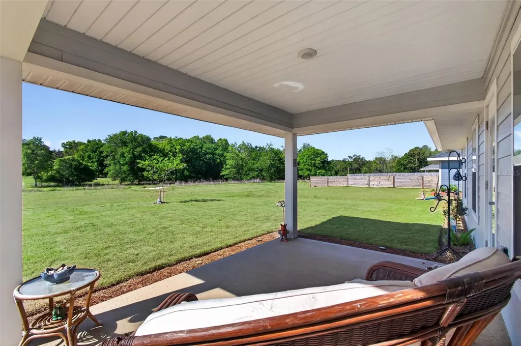 25013 SW 24th Place Newberry FL 32669