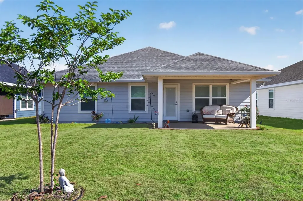 25013 SW 24th Place Newberry FL 32669