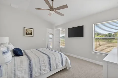 25013 SW 24th Place Newberry FL 32669