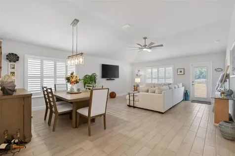 25013 SW 24th Place Newberry FL 32669