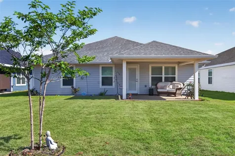 25013 SW 24th Place Newberry FL 32669