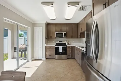 7323 Lumber Port Drive Ruskin FL 33573