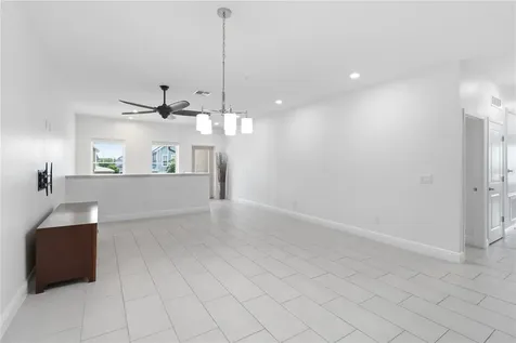 13444 Stoddart Avenue Orlando FL 32827