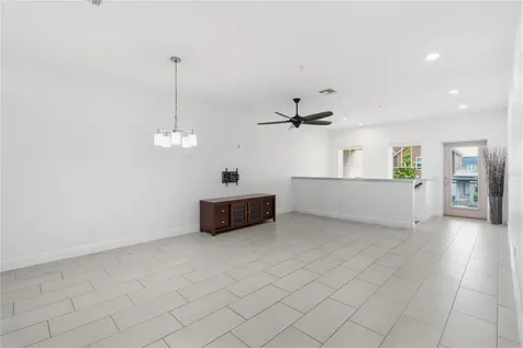 13444 Stoddart Avenue Orlando FL 32827
