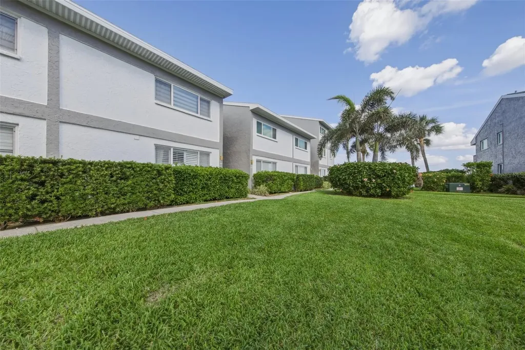 1351 Gulf Boulevard Clearwater Beach FL 33767