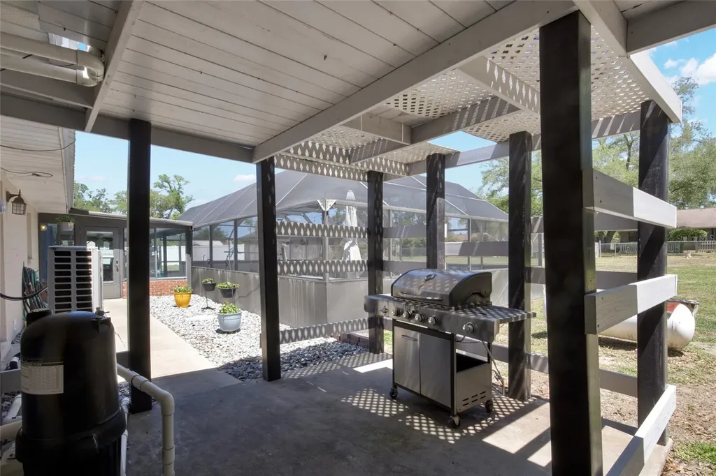 317 NW 7th Street Williston FL 32696