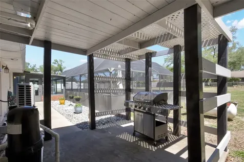 317 NW 7th Street Williston FL 32696