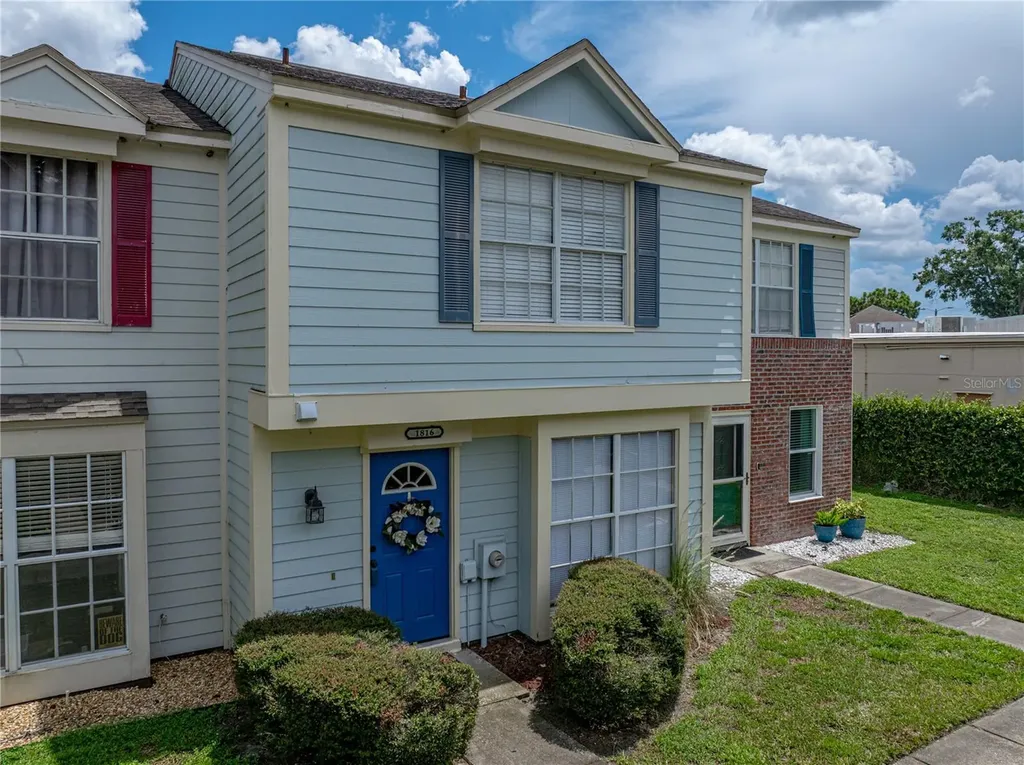 1816 Mill Run Circle Tampa FL 33613