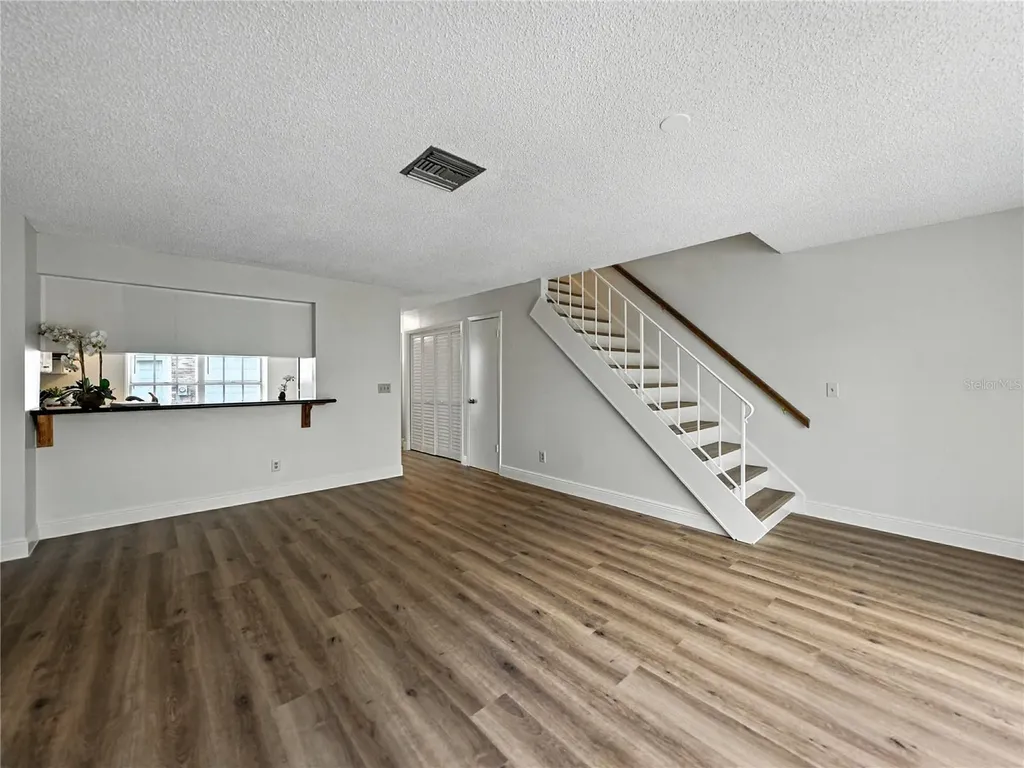 1816 Mill Run Circle Tampa FL 33613