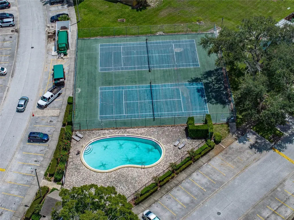 1816 Mill Run Circle Tampa FL 33613