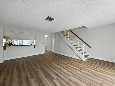 1816 Mill Run Circle Tampa FL 33613