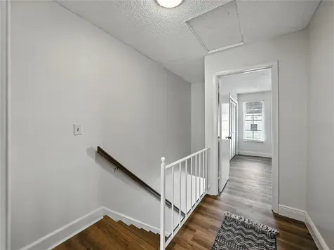 1816 Mill Run Circle Tampa FL 33613