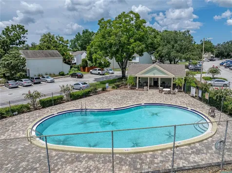 1816 Mill Run Circle Tampa FL 33613