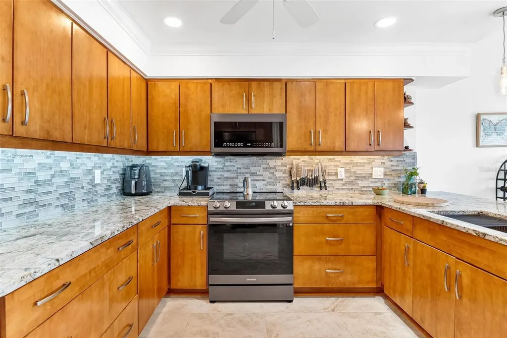 6020 Topsail Road Lady Lake FL 32159