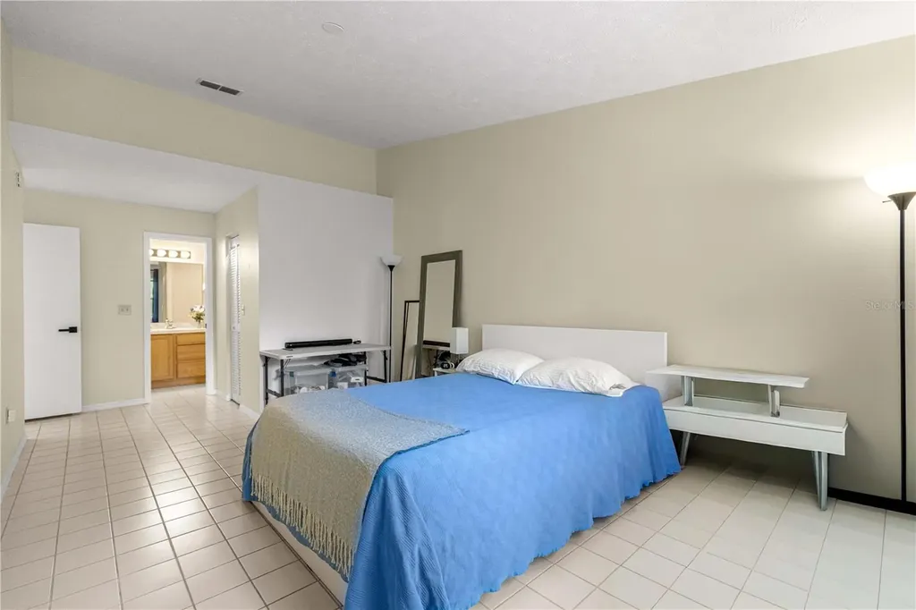 10457 SW 85th Court Ocala FL 34481