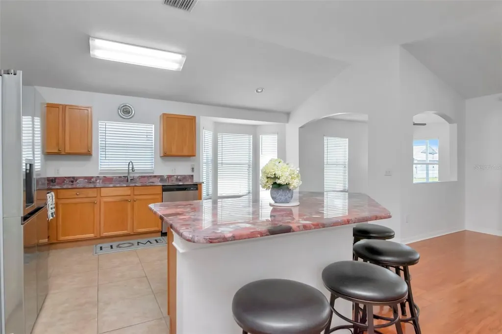 8408 Canterbury Lake Boulevard Tampa FL 33619