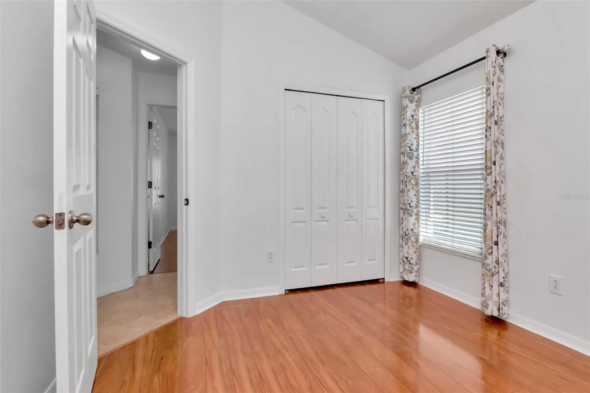 8408 Canterbury Lake Boulevard Tampa FL 33619