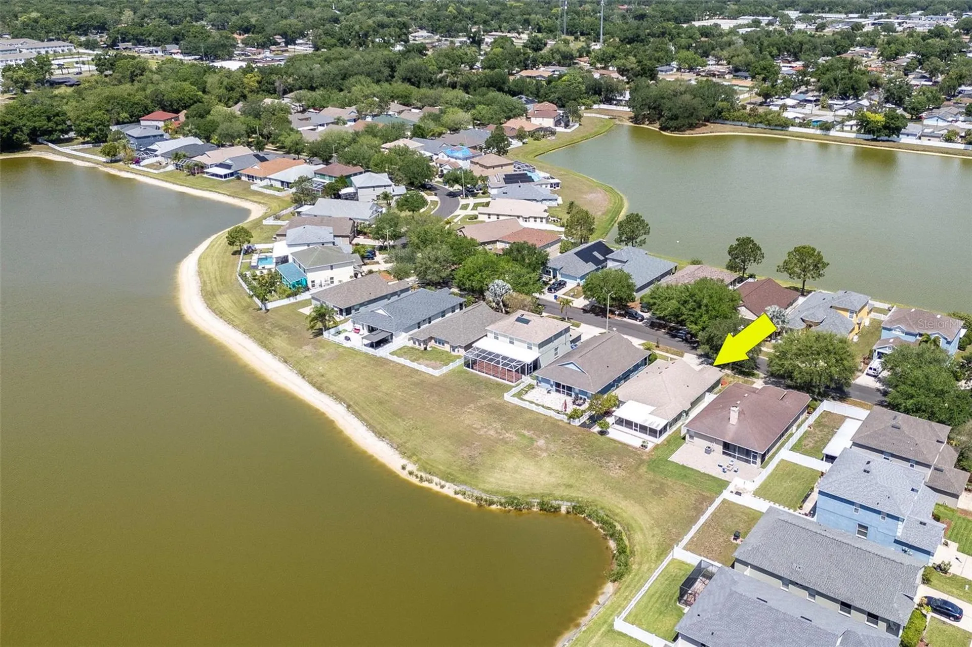 8408 Canterbury Lake Boulevard Tampa FL 33619