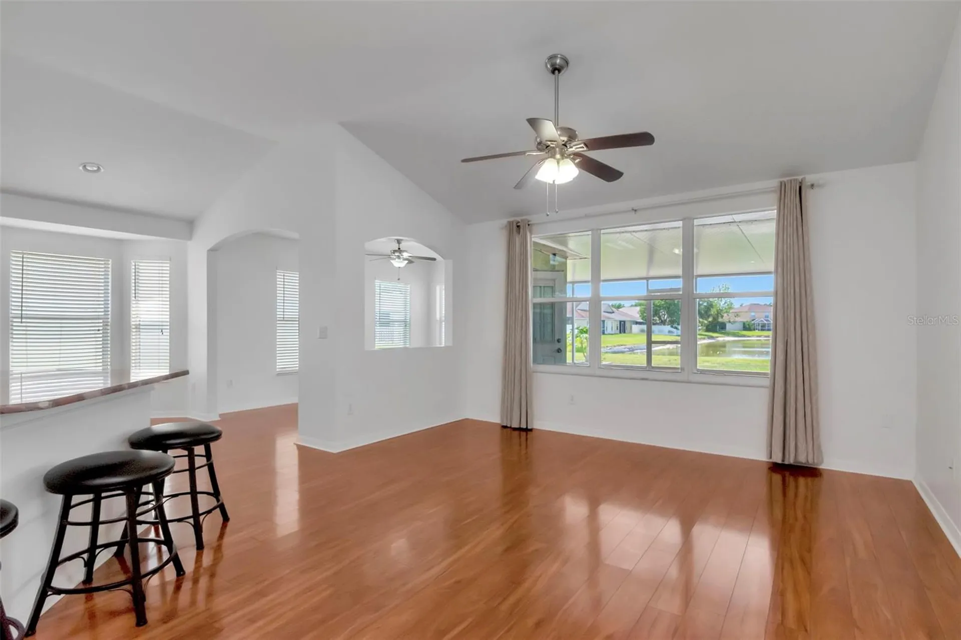 8408 Canterbury Lake Boulevard Tampa FL 33619