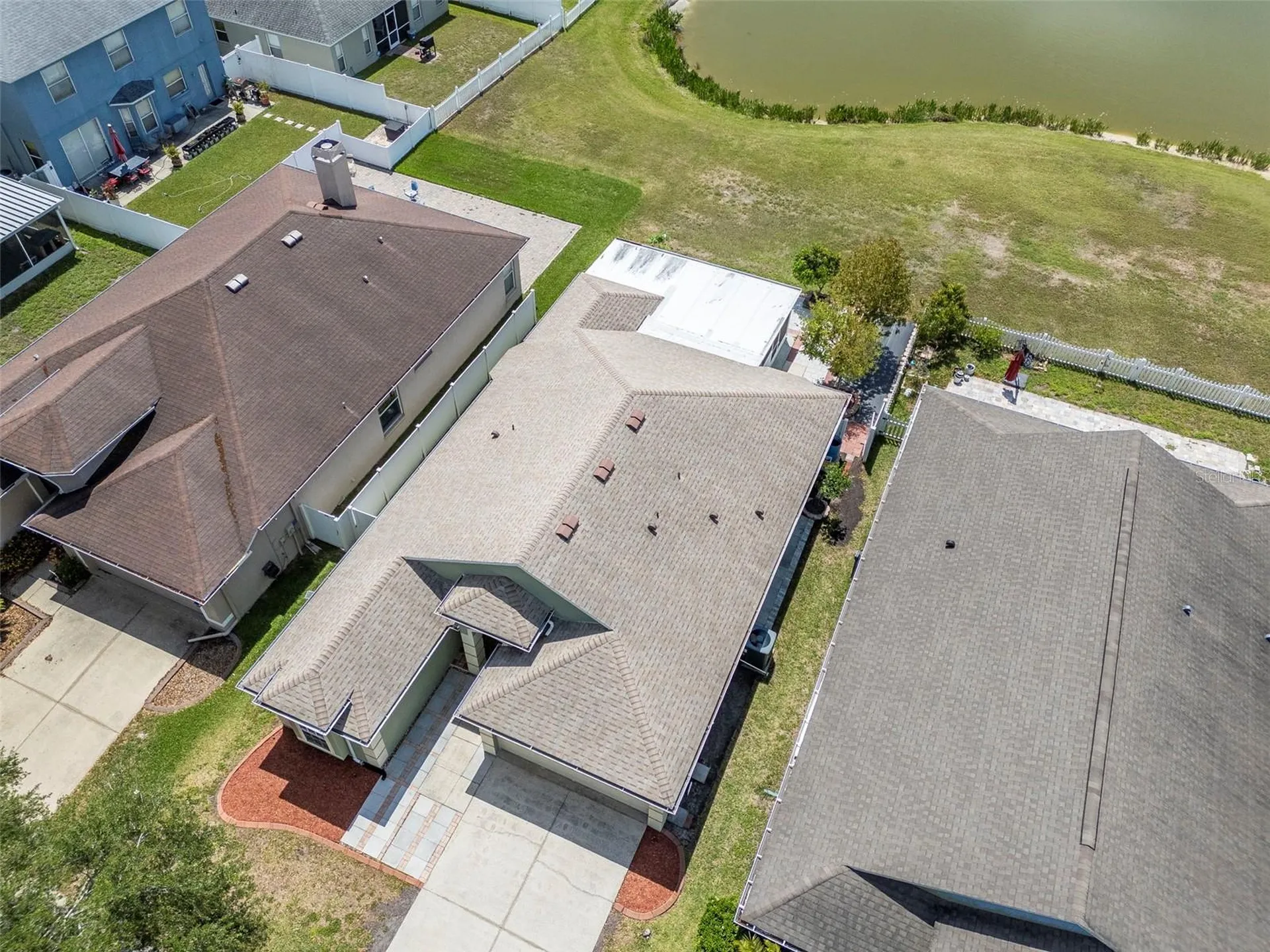 8408 Canterbury Lake Boulevard Tampa FL 33619