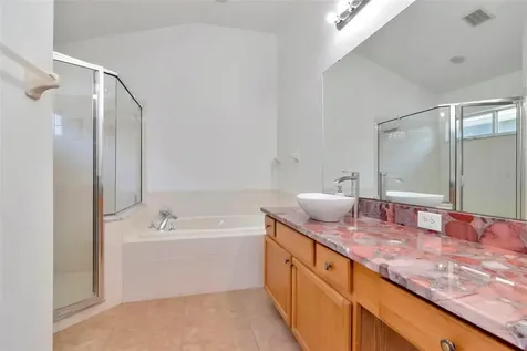 8408 Canterbury Lake Boulevard Tampa FL 33619