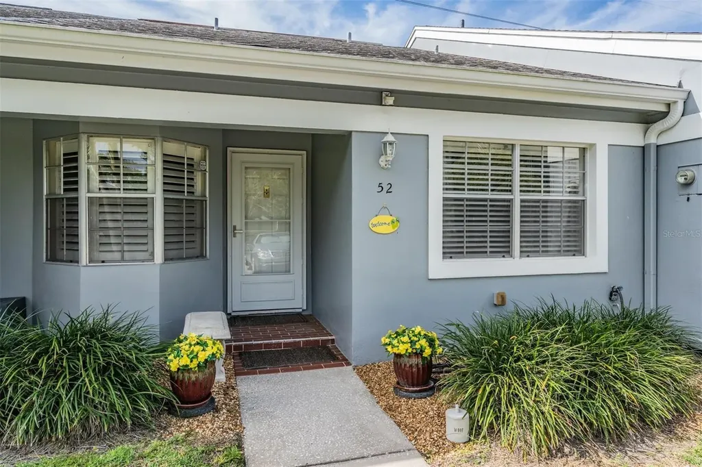 52 Brigton Court Safety Harbor FL 34695