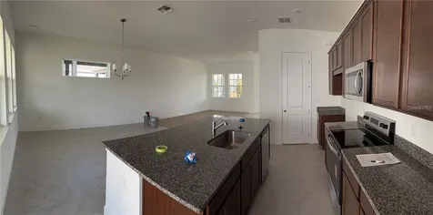 10374 Pearson Avenue Orlando FL 32827