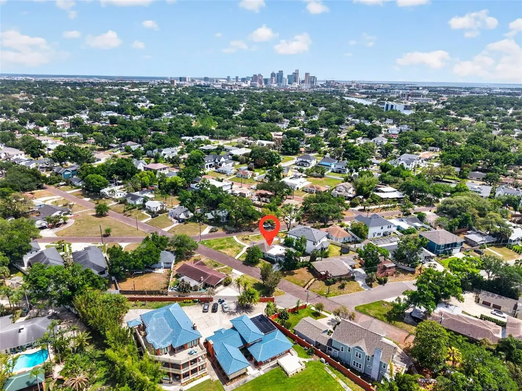 3318 N Ridge Avenue Tampa FL 33603