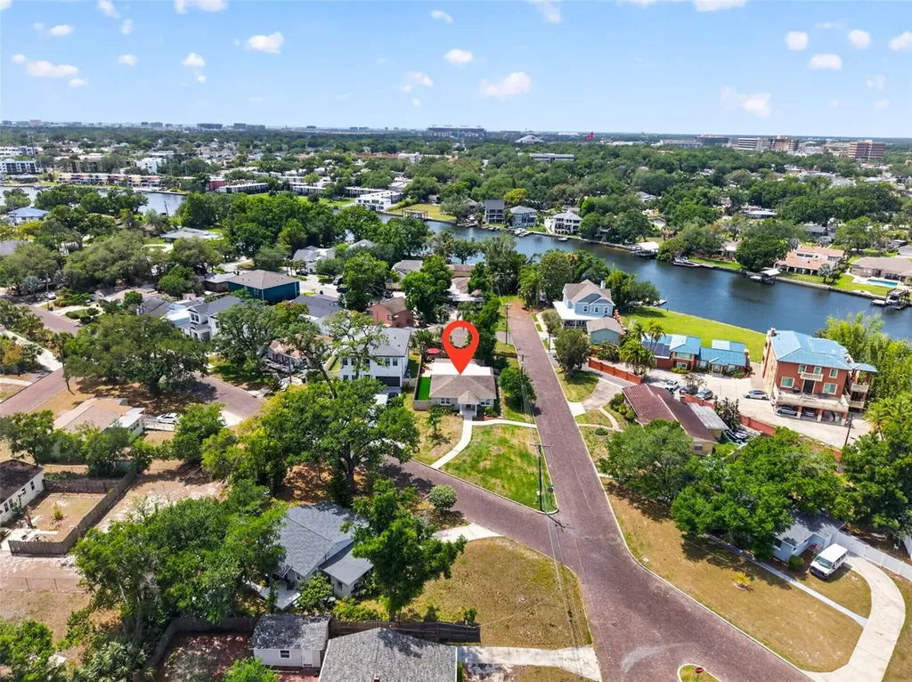 3318 N Ridge Avenue Tampa FL 33603