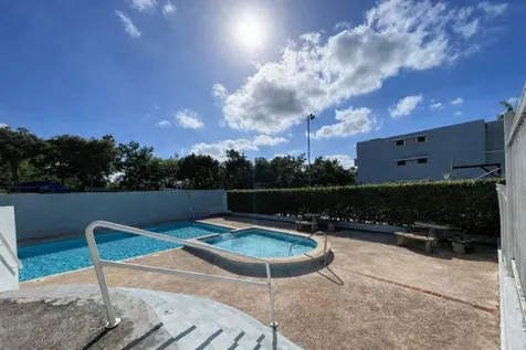 8860 Cond. Patios Sevillanos Trujillo Alto PR 00976