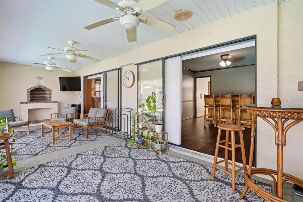 3108 Rolling Acres Place Valrico FL 33596