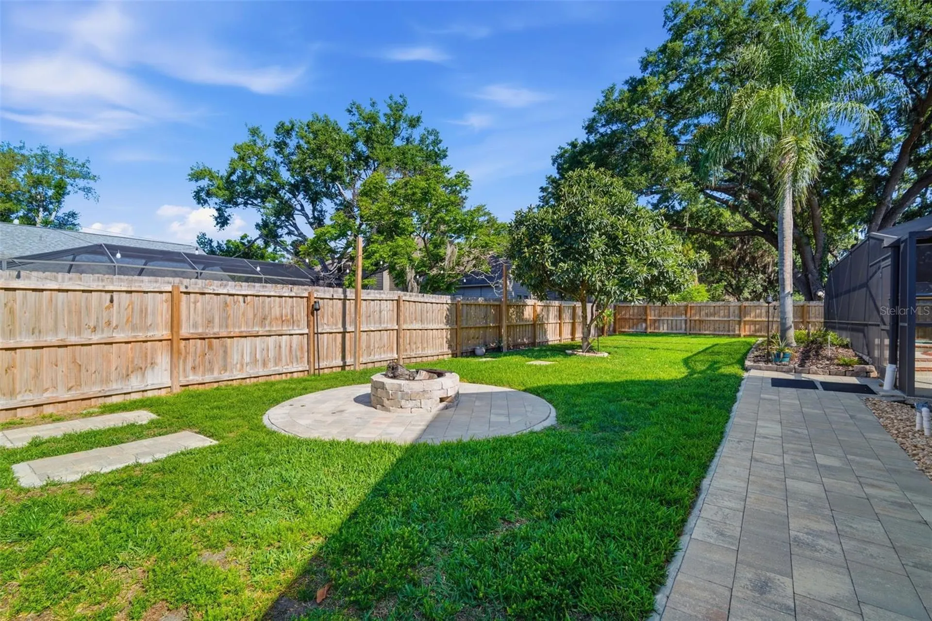 3108 Rolling Acres Place Valrico FL 33596