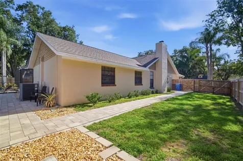 3108 Rolling Acres Place Valrico FL 33596