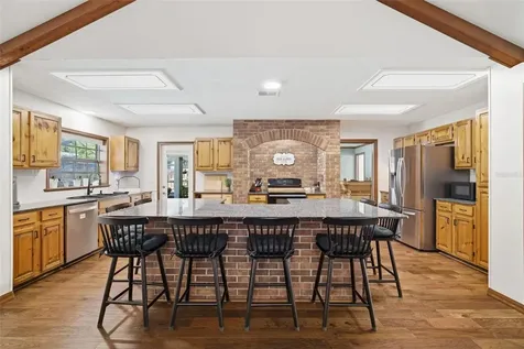 3108 Rolling Acres Place Valrico FL 33596