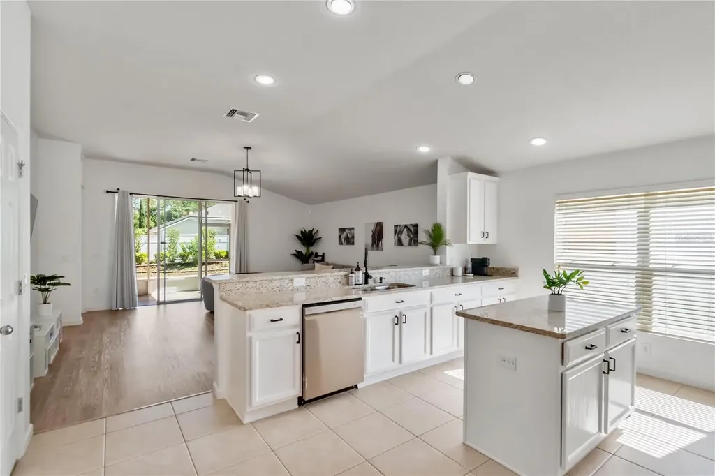 4923 SW 40th Lane Ocala FL 34474