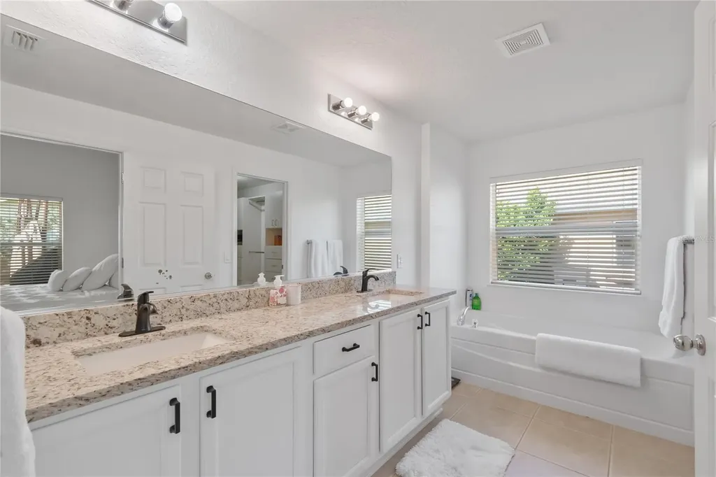 4923 SW 40th Lane Ocala FL 34474