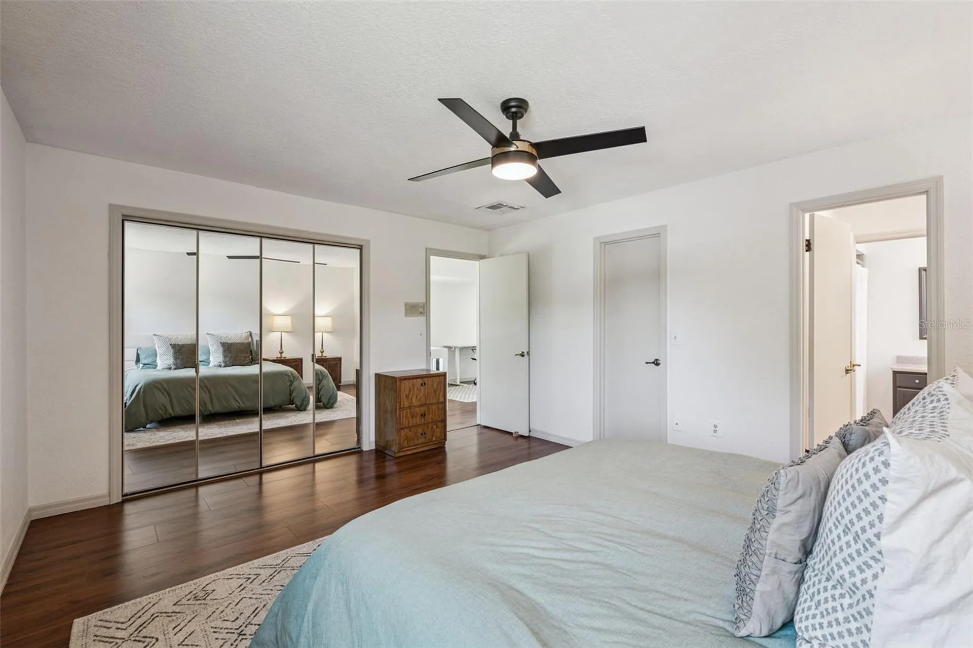 4202 Woodlynne Lane Orlando FL 32812