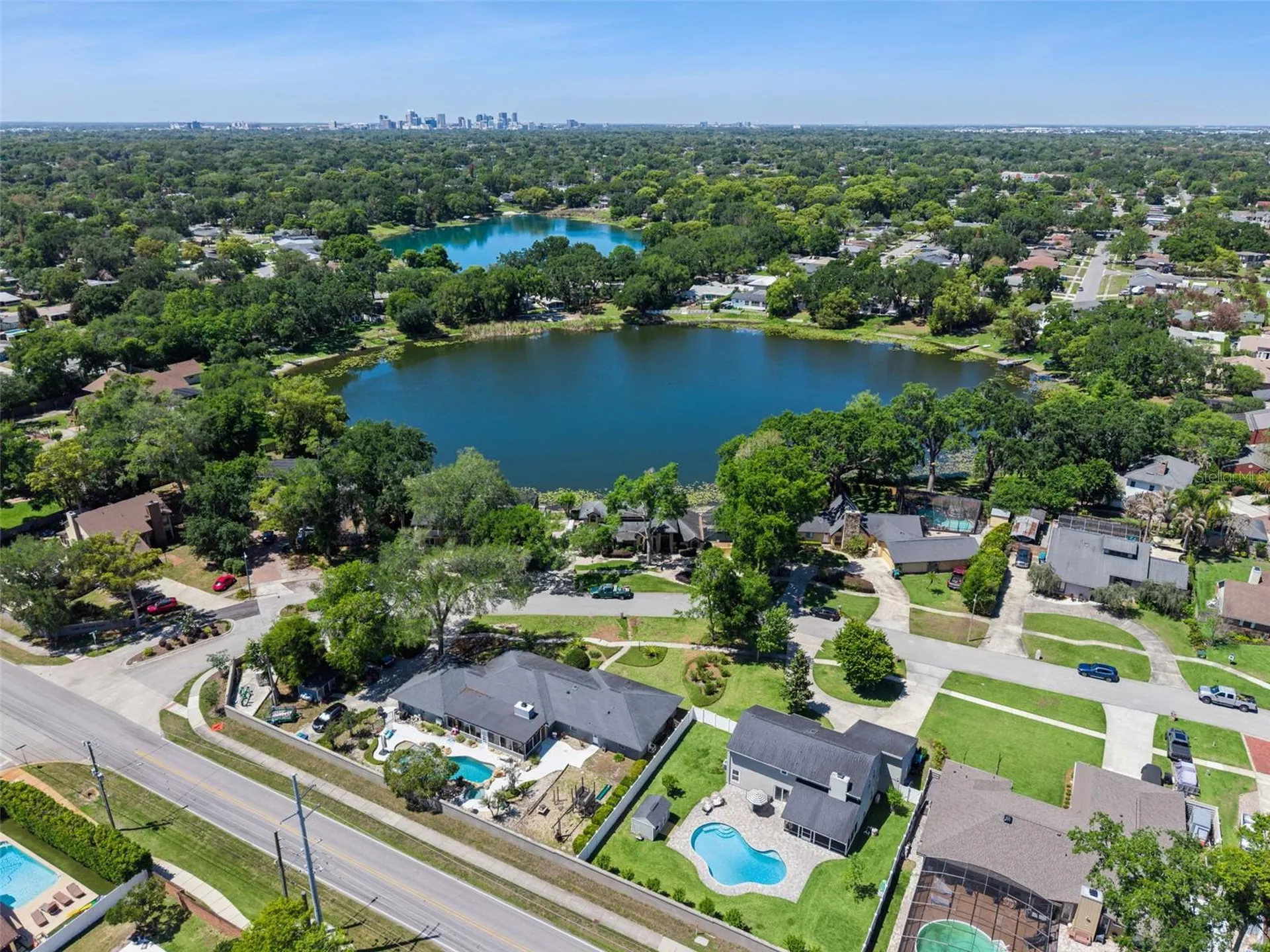 4202 Woodlynne Lane Orlando FL 32812