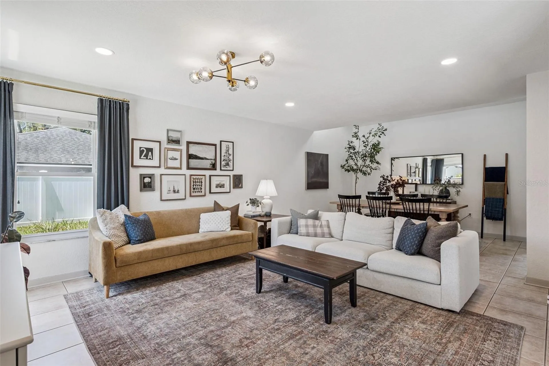 4202 Woodlynne Lane Orlando FL 32812