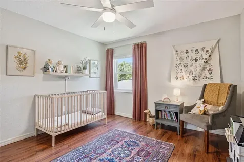 4202 Woodlynne Lane Orlando FL 32812