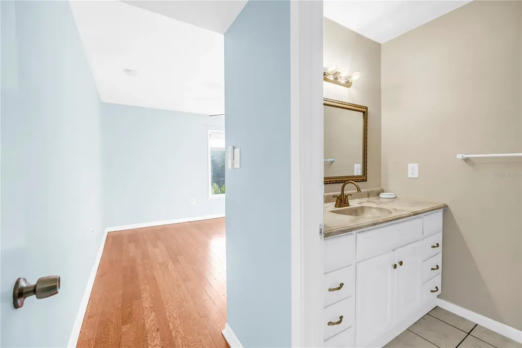 3795 41st Lane S St Petersburg FL 33711