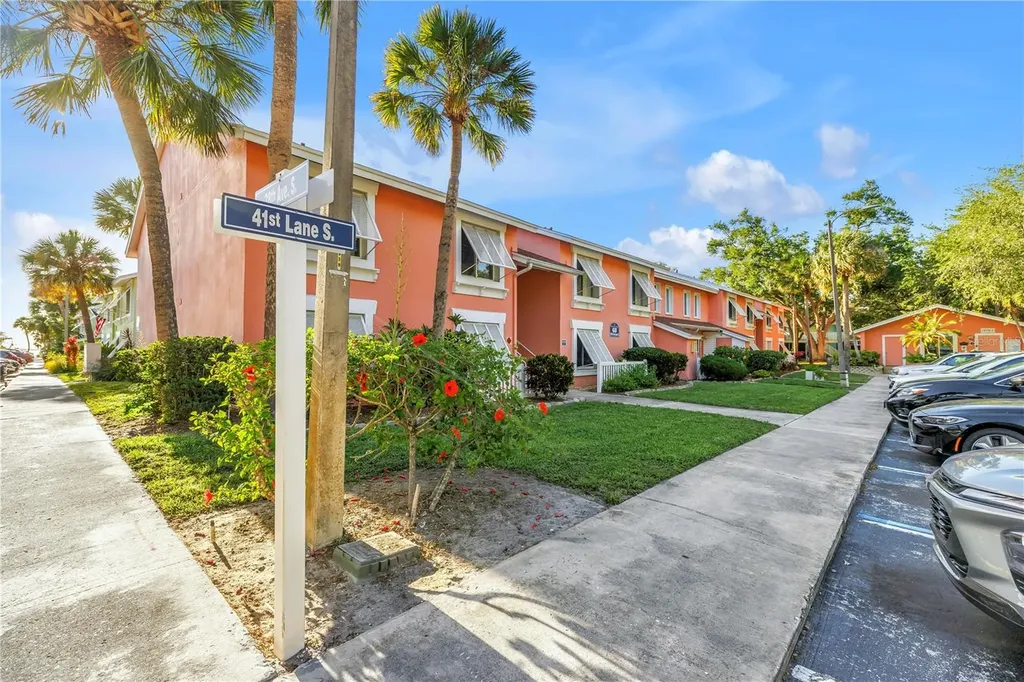 3795 41st Lane S St Petersburg FL 33711