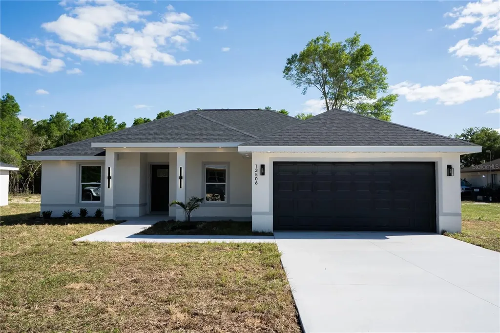 13506 SW 106th Street Dunnellon FL 34432