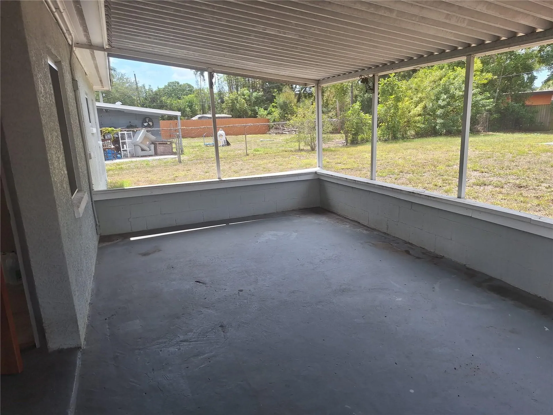 8916 Narcissus Avenue Seminole FL 33777