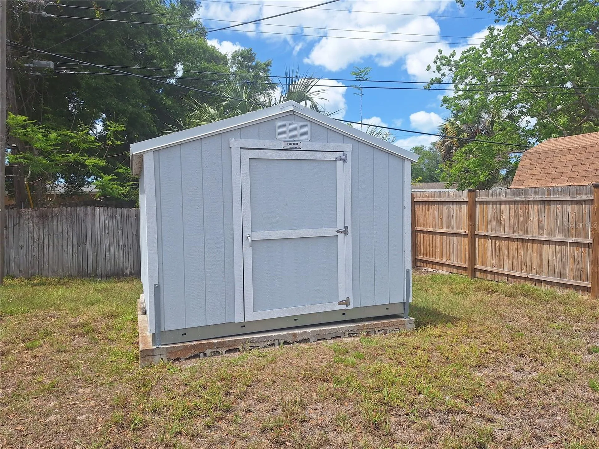 8916 Narcissus Avenue Seminole FL 33777