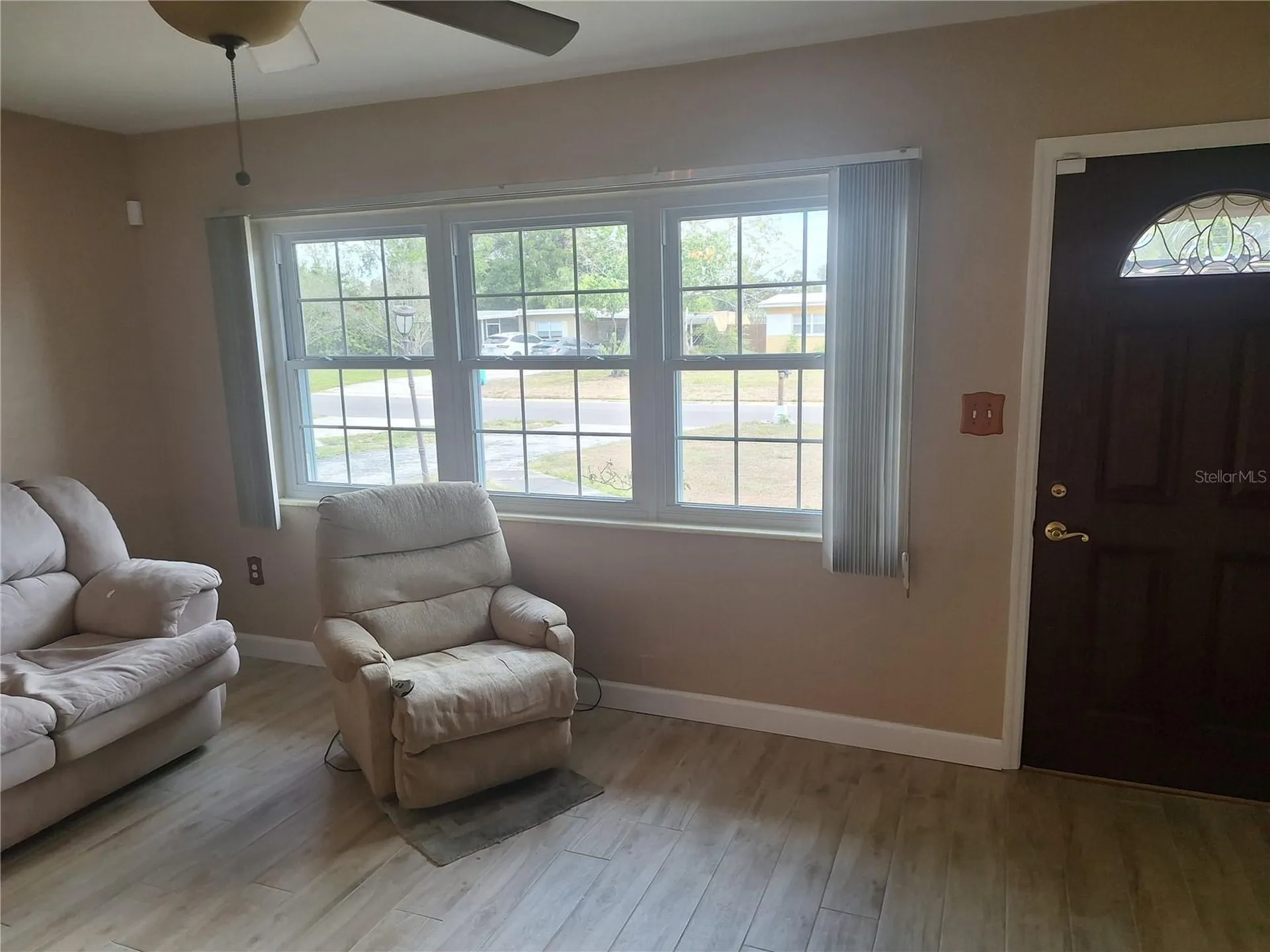 8916 Narcissus Avenue Seminole FL 33777