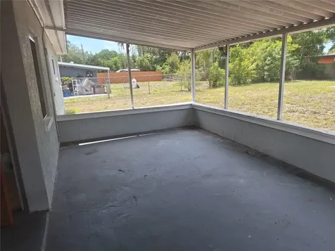 8916 Narcissus Avenue Seminole FL 33777